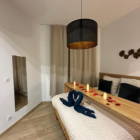 Mieuxqualhotel Jacuzzi Privatif La Parenthese Bordeaux Kültér fotó
