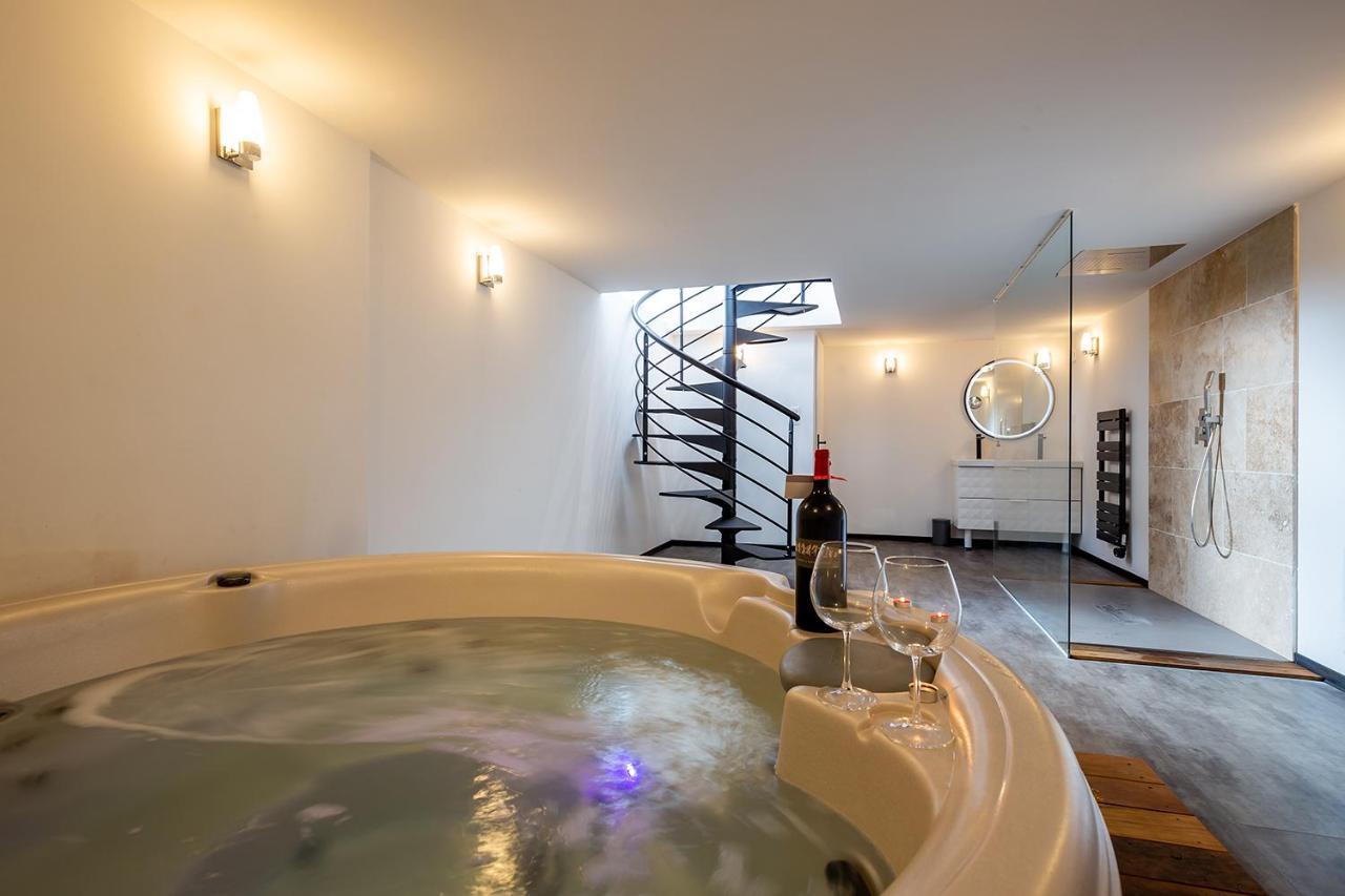 Mieuxqualhotel Jacuzzi Privatif La Parenthese Bordeaux Kültér fotó
