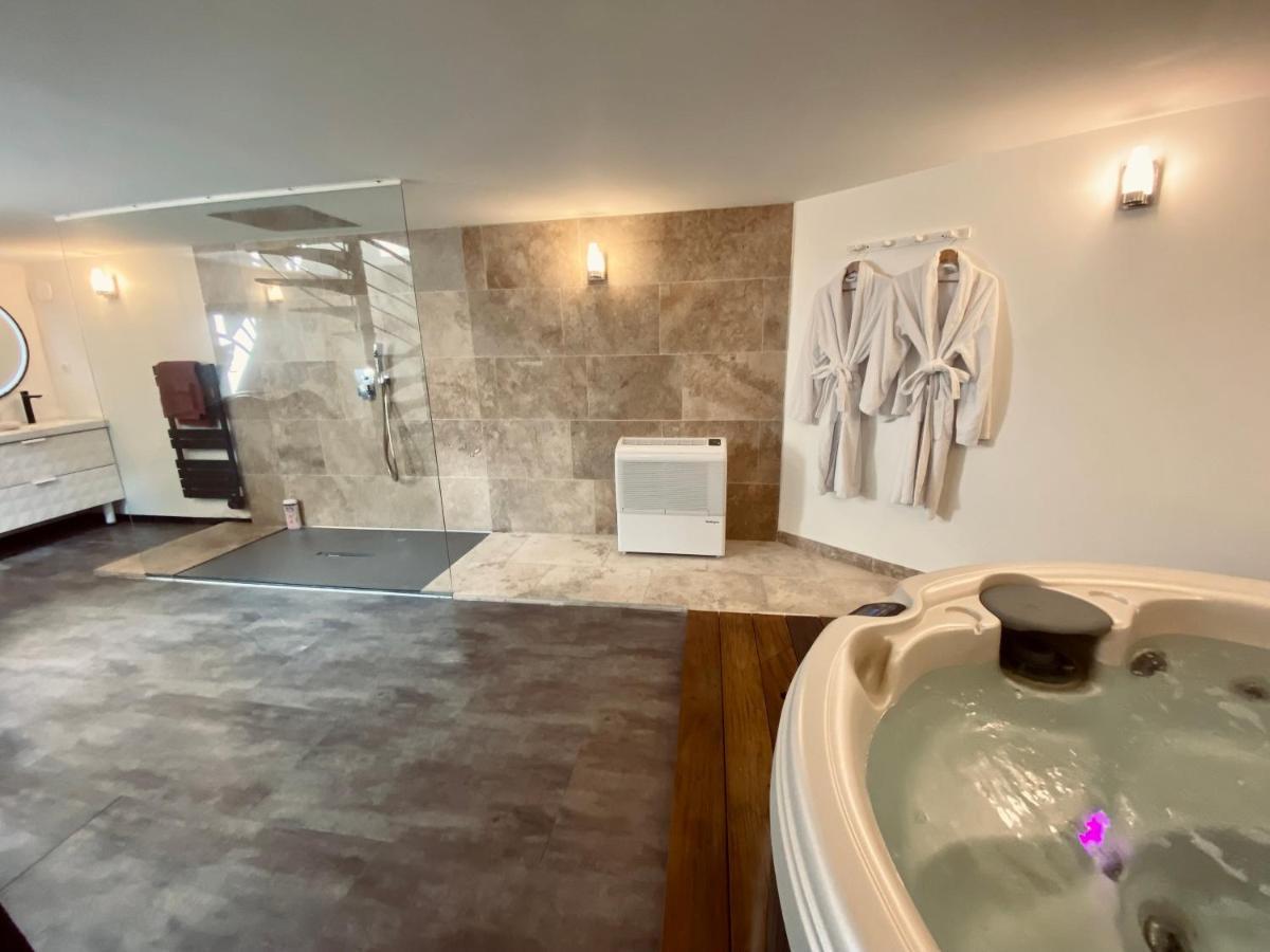 Mieuxqualhotel Jacuzzi Privatif La Parenthese Bordeaux Kültér fotó